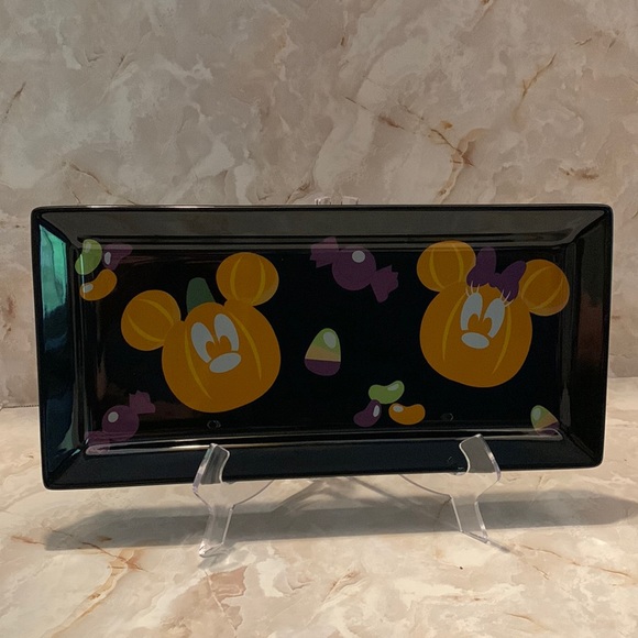 Disney: Halloween Mickey and Minnie Mouse candy theme ceramic platter - Picture 5 of 5